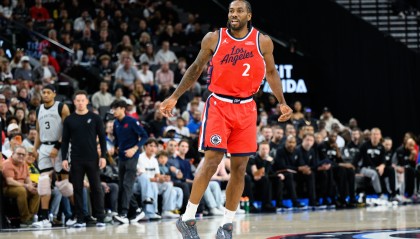 九游入口-小卡连续57场20+！追平鲍勃·麦卡杜保持的队史最长连续20+纪录