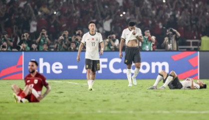 韩媒：中国队的颓势不止世预赛出局，下月东亚杯还会遭日韩吊打