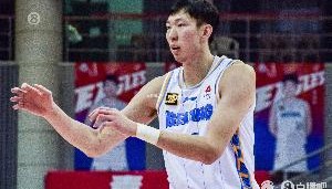 九游官方网站-两倍还多！北京半场抢下25个篮板&amp;广厦仅有12个